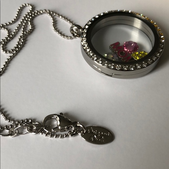 NIB LARGE Origami Owl mom living locket set - Picture 3 of 8